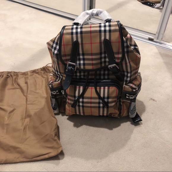Burberry Medium Rucksack - Picture 1 of 8
